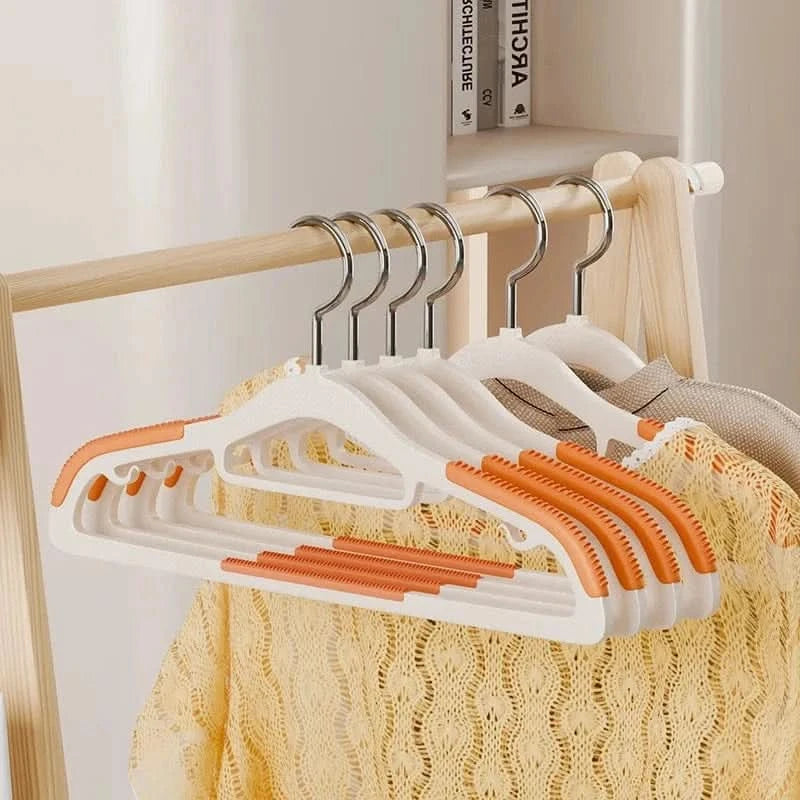 10PCS Heavy Duty Non-Slip Metal Coat Hangers with Round NotchesHangersMERRIA