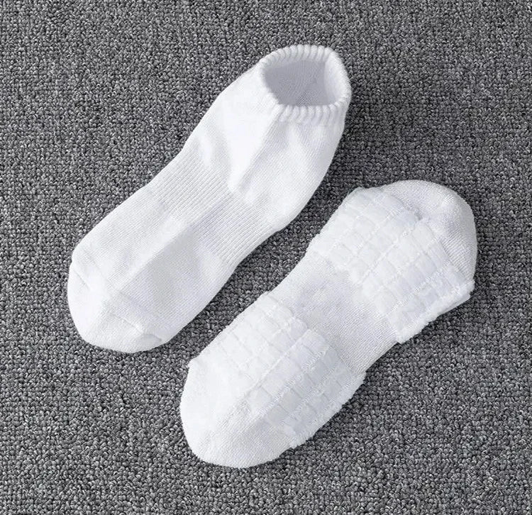 Men's Thick Bottom Sweat Absorbing and Breathable Sports Socks with Bottom Cushion for Running Professional Sports Men's Socks