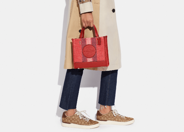 Coach Dempsey Tote 22 With Coach Patch