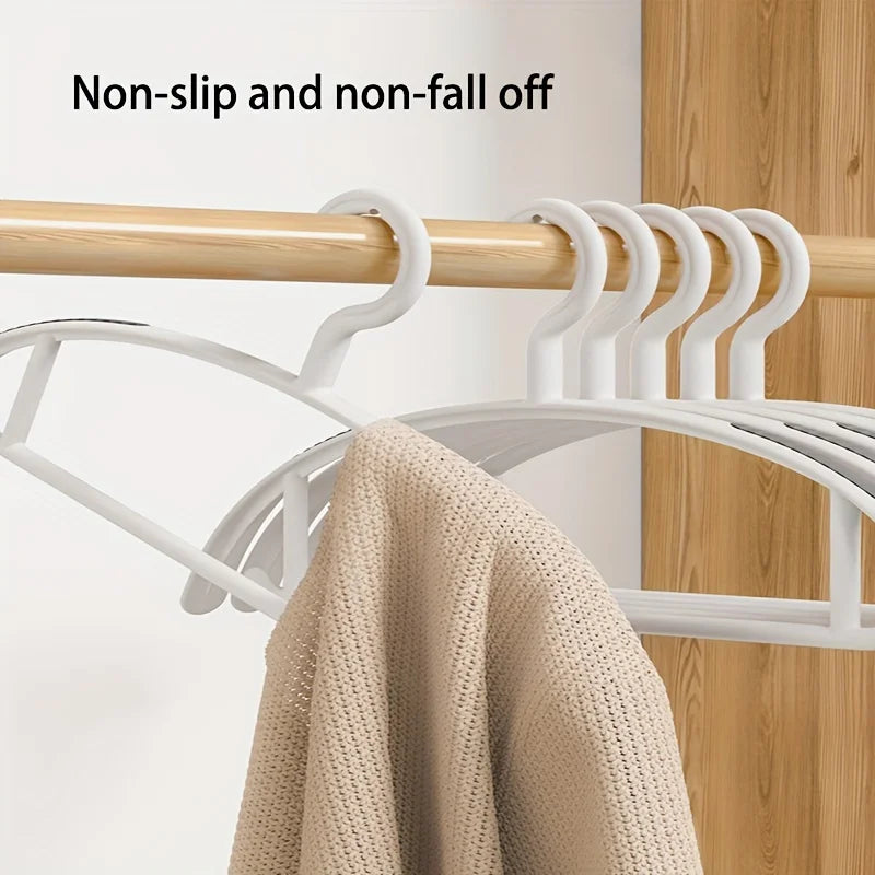 Heavy-Duty Non-Slip Plastic Hangers – Wide Shoulder Clothes Drying Rack for Home or Wholesale Use