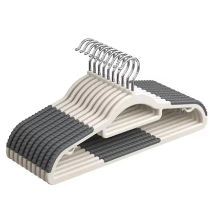 50-Pack Heavy Duty Plastic Hangers – Non-Slip, 360° Swivel Hook, Space-Saving Closet Organizer for Shirts & Wardrobe